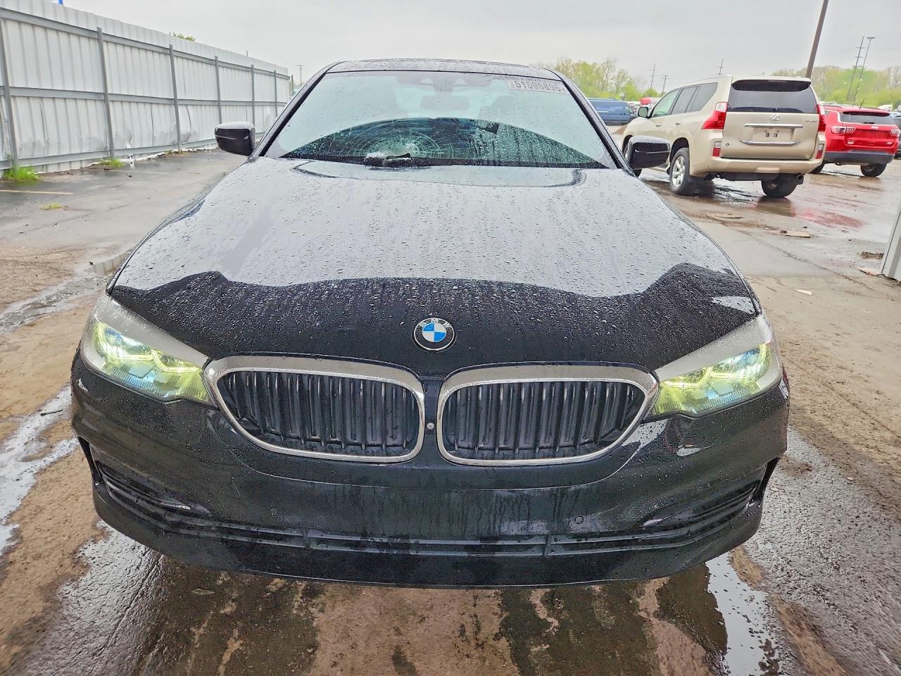 2019 BMW 530 I - zdjęcie 5