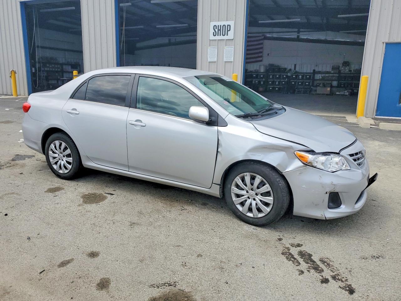 2013 Toyota Corolla Le - zdjęcie 4