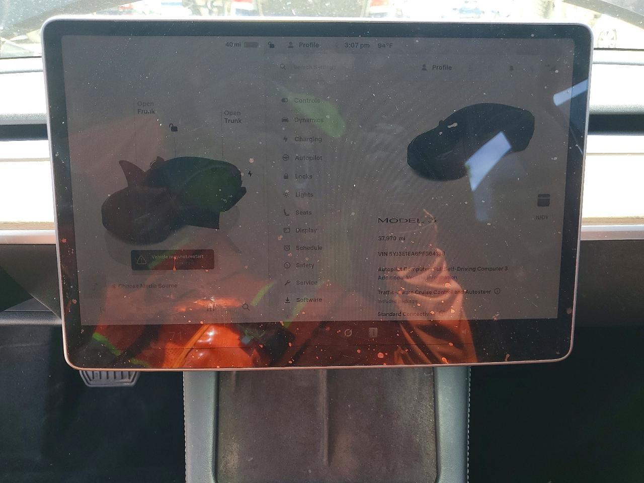 2023 Tesla Model 3 - zdjęcie 9