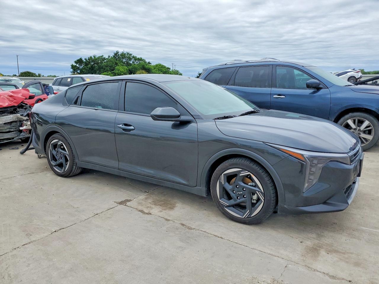 2025 Kia K4 Ex - zdjęcie 4