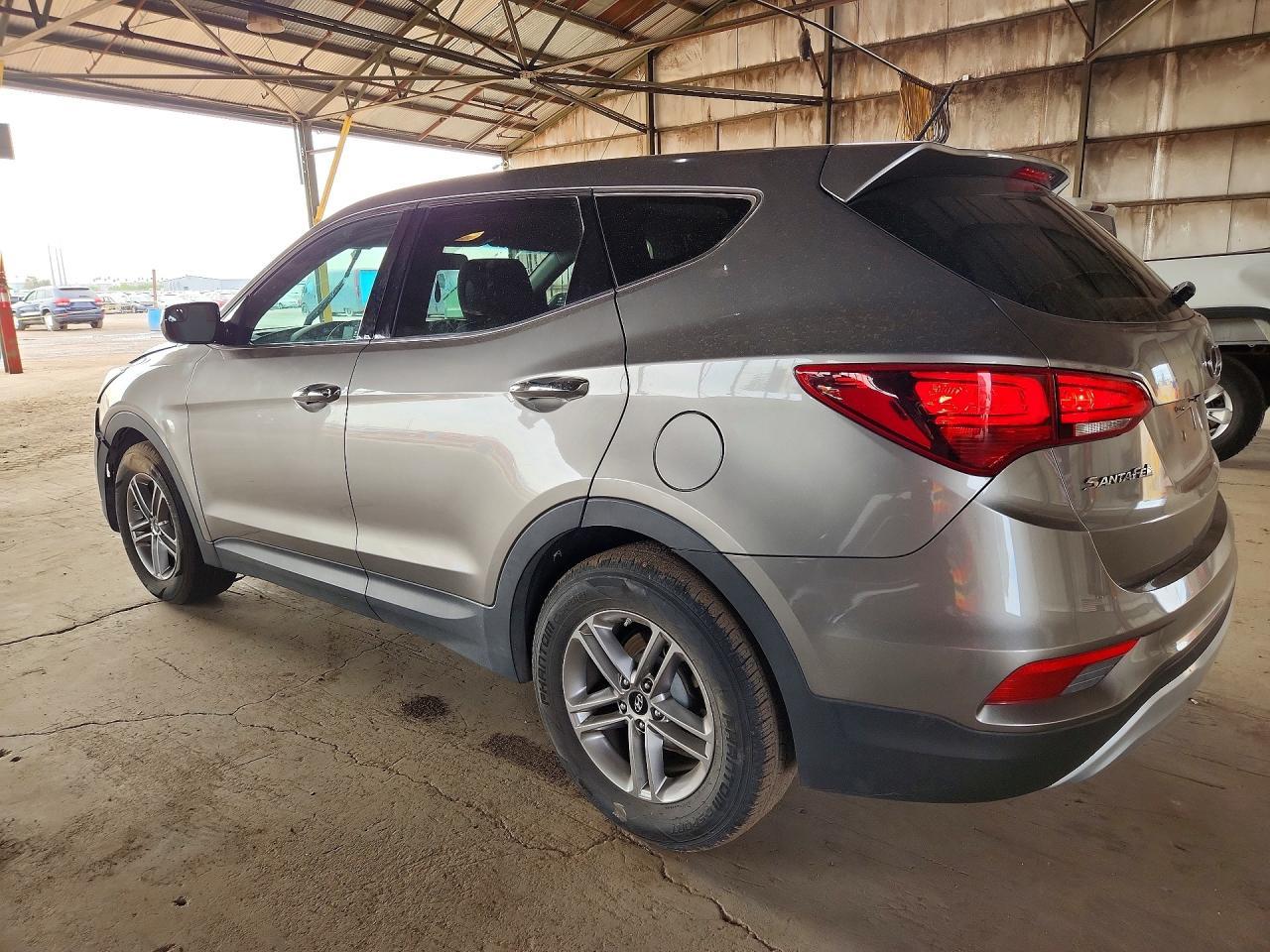2018 Hyundai Santa Fe Sport 2.4L - zdjęcie 2