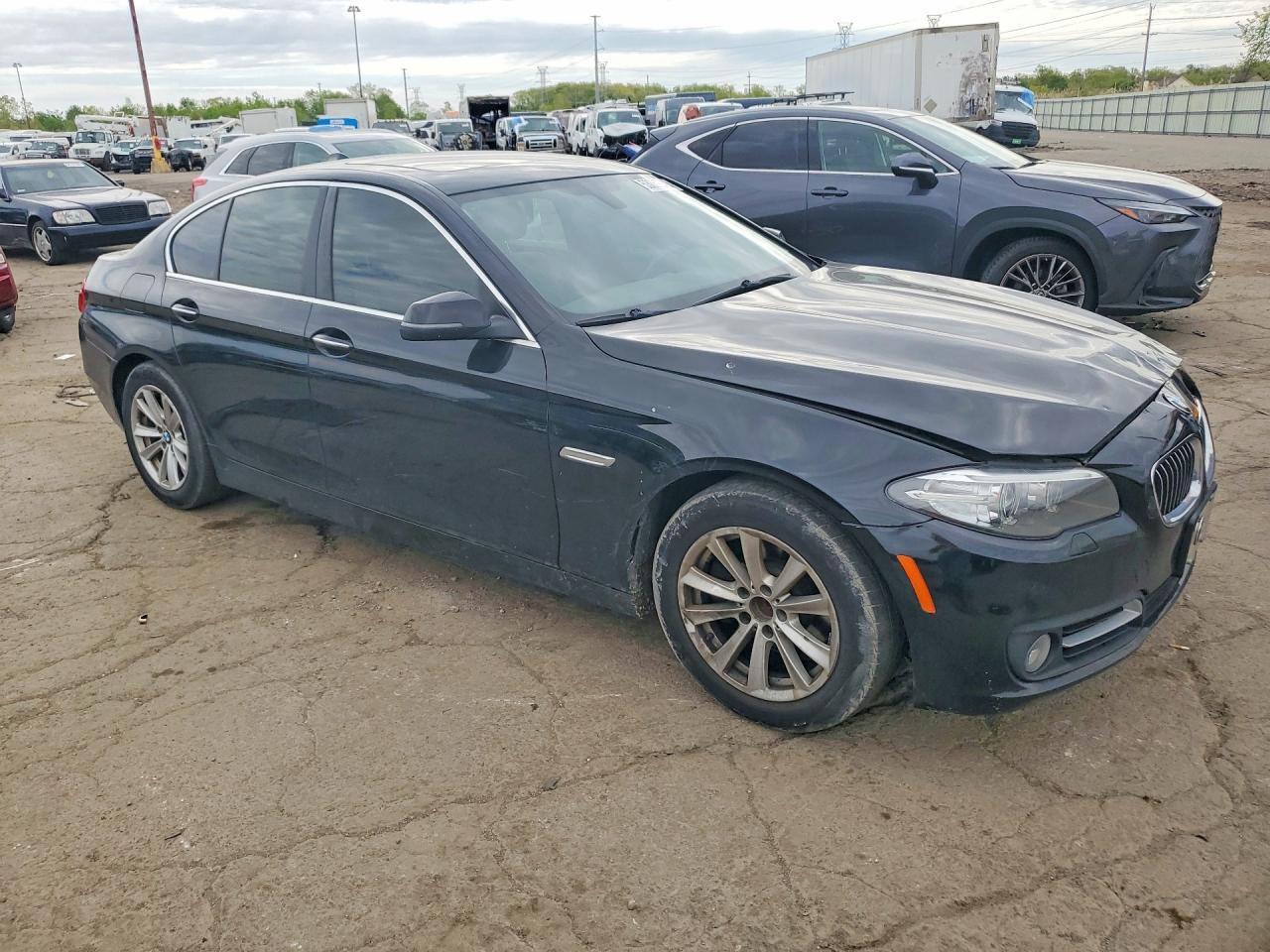 2016 BMW 528 Xi - zdjęcie 4