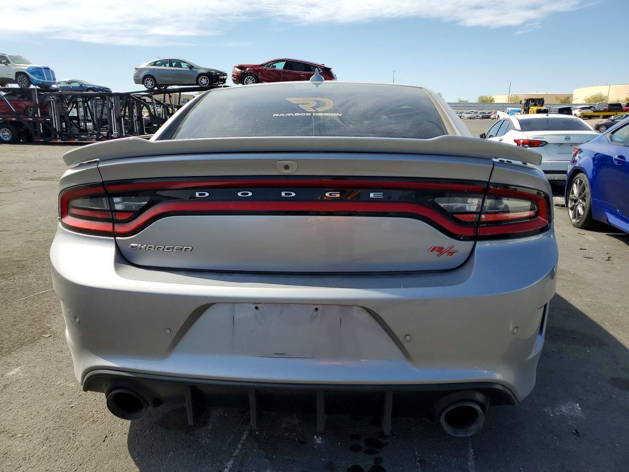 2018 Dodge Charger R - zdjęcie 6