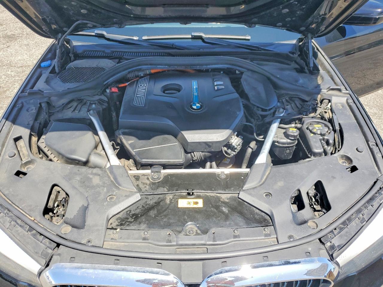 2019 BMW 530E - zdjęcie 11