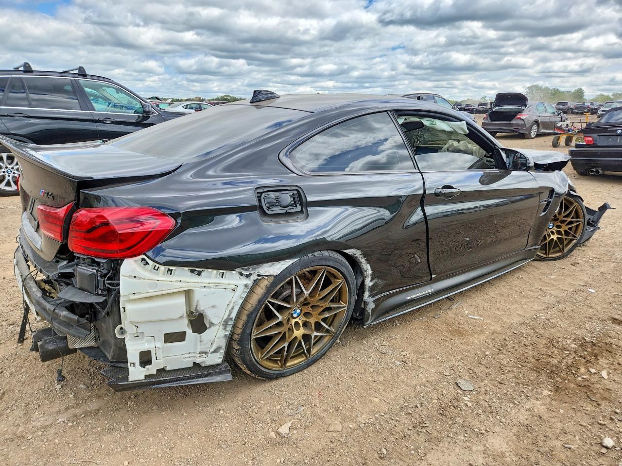 2019 BMW M4 - zdjęcie 3