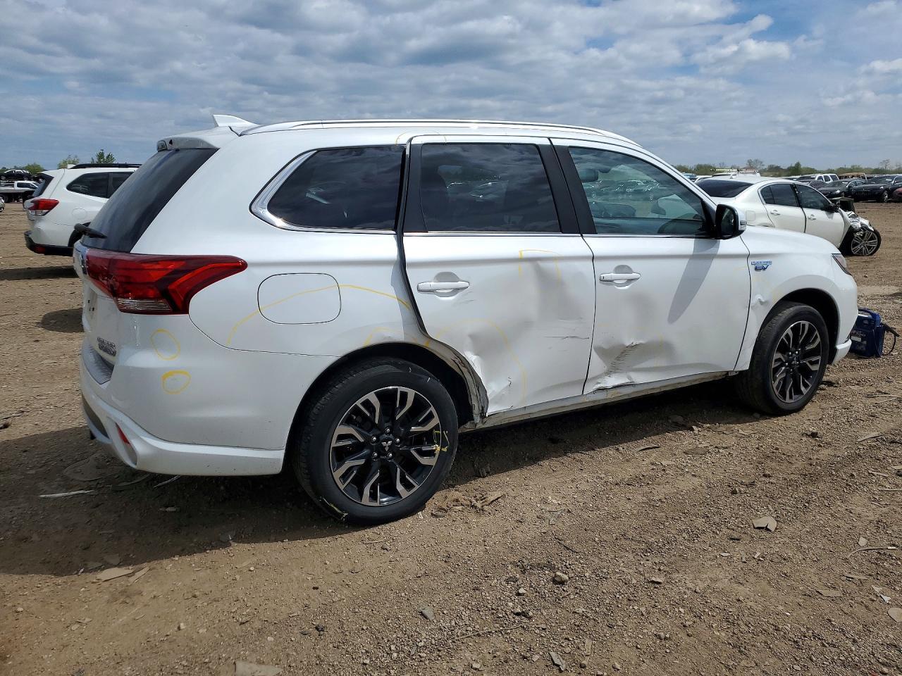 2018 Mitsubishi Outlander Se - zdjęcie 3