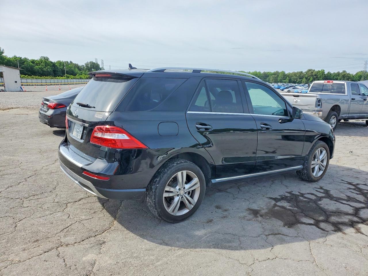 2015 Mercedes-Benz Ml 350 - zdjęcie 3