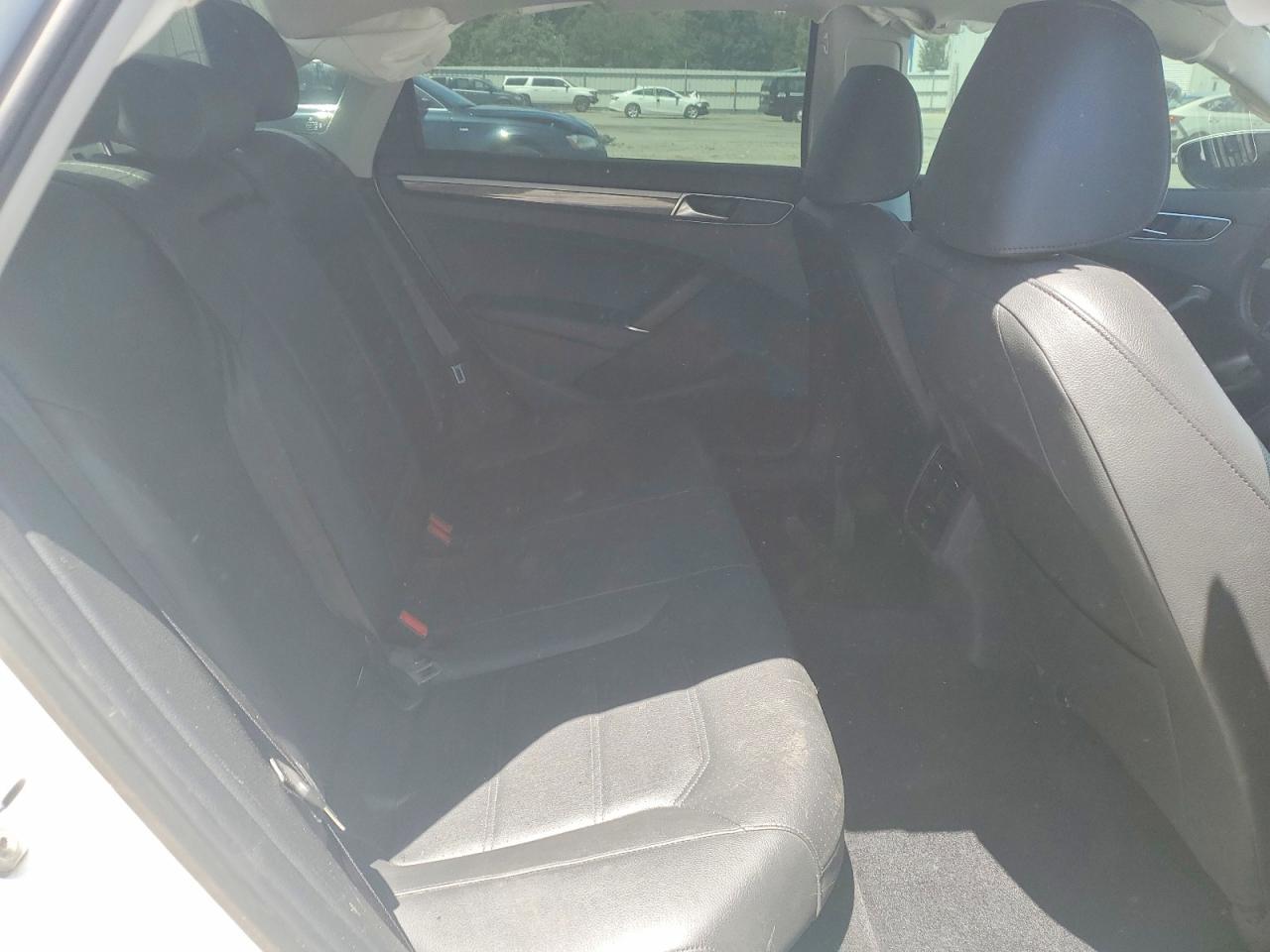 2018 Volkswagen Passat Se - zdjęcie 10