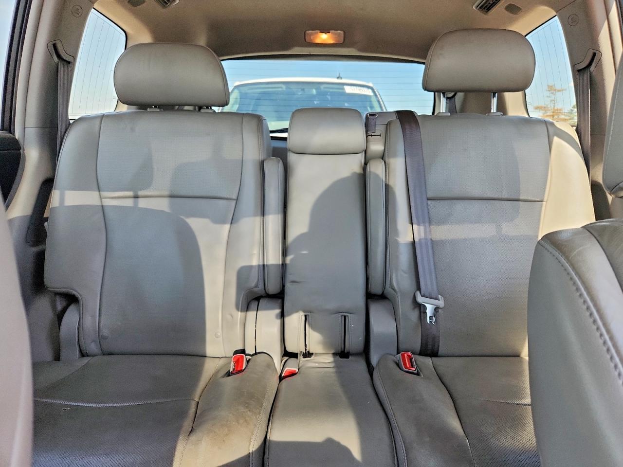 2013 Toyota Highlander Limited - zdjęcie 10