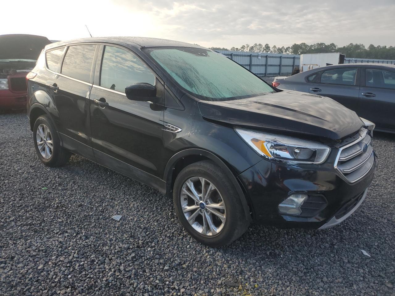 2019 Ford Escape Se - zdjęcie 4