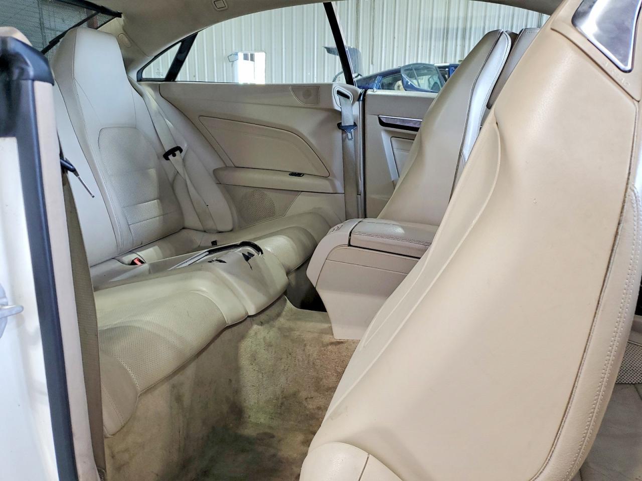 2015 Mercedes-Benz E 400 4Matic - zdjęcie 10