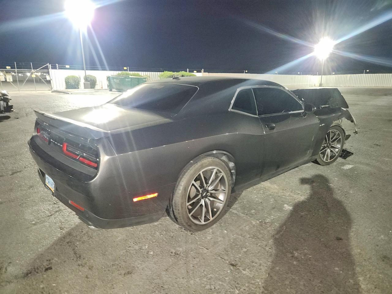 2023 Dodge Challenger R/T - zdjęcie 3