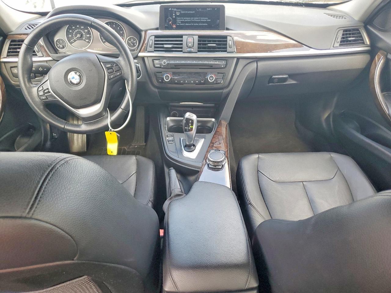 2015 BMW 328 I - zdjęcie 8