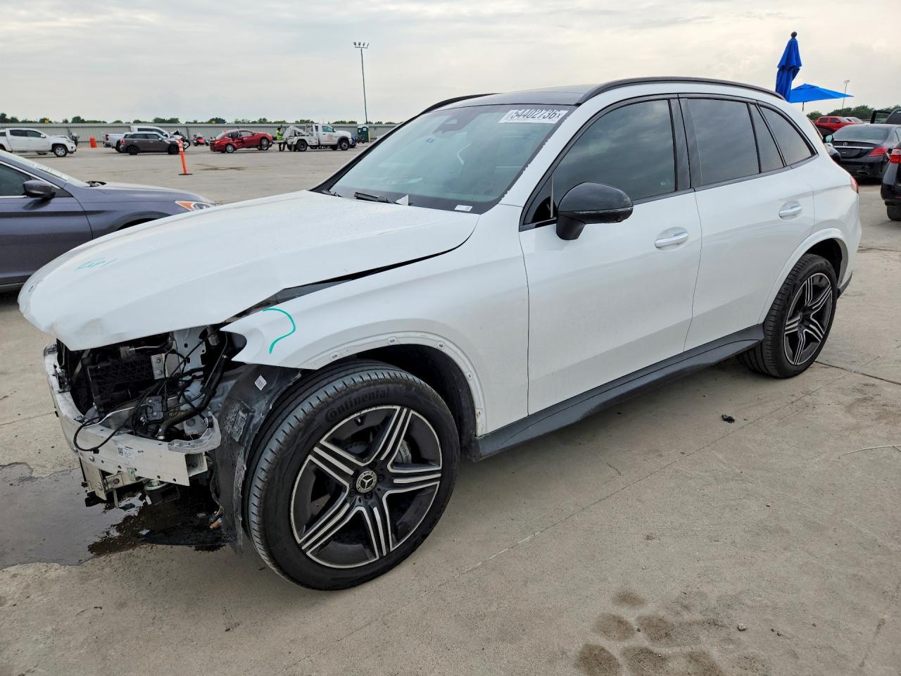 2025 Mercedes-Benz GLC