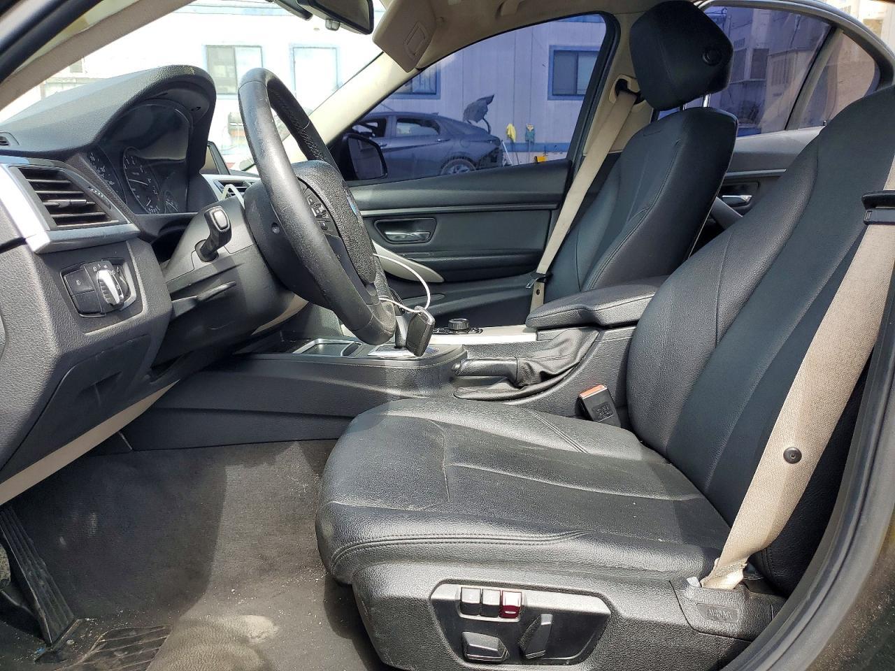 2016 BMW 320 I - zdjęcie 7