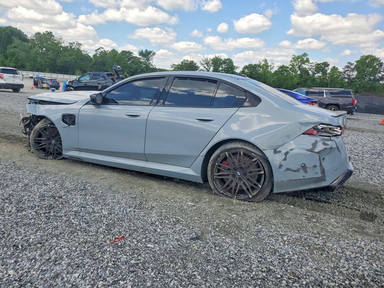 2026 BMW M5 - zdjęcie 2