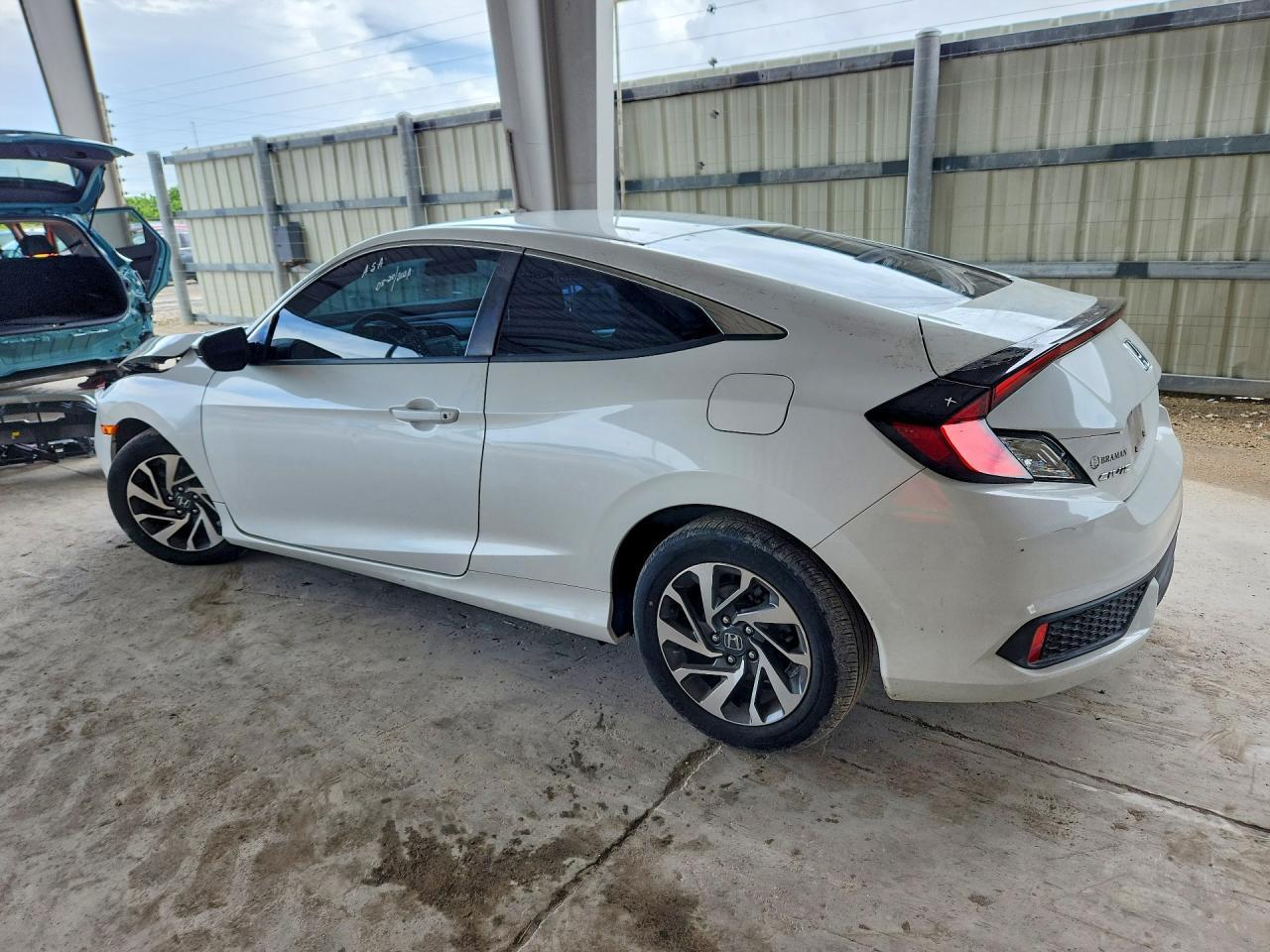 2020 Honda Civic Lx - zdjęcie 2