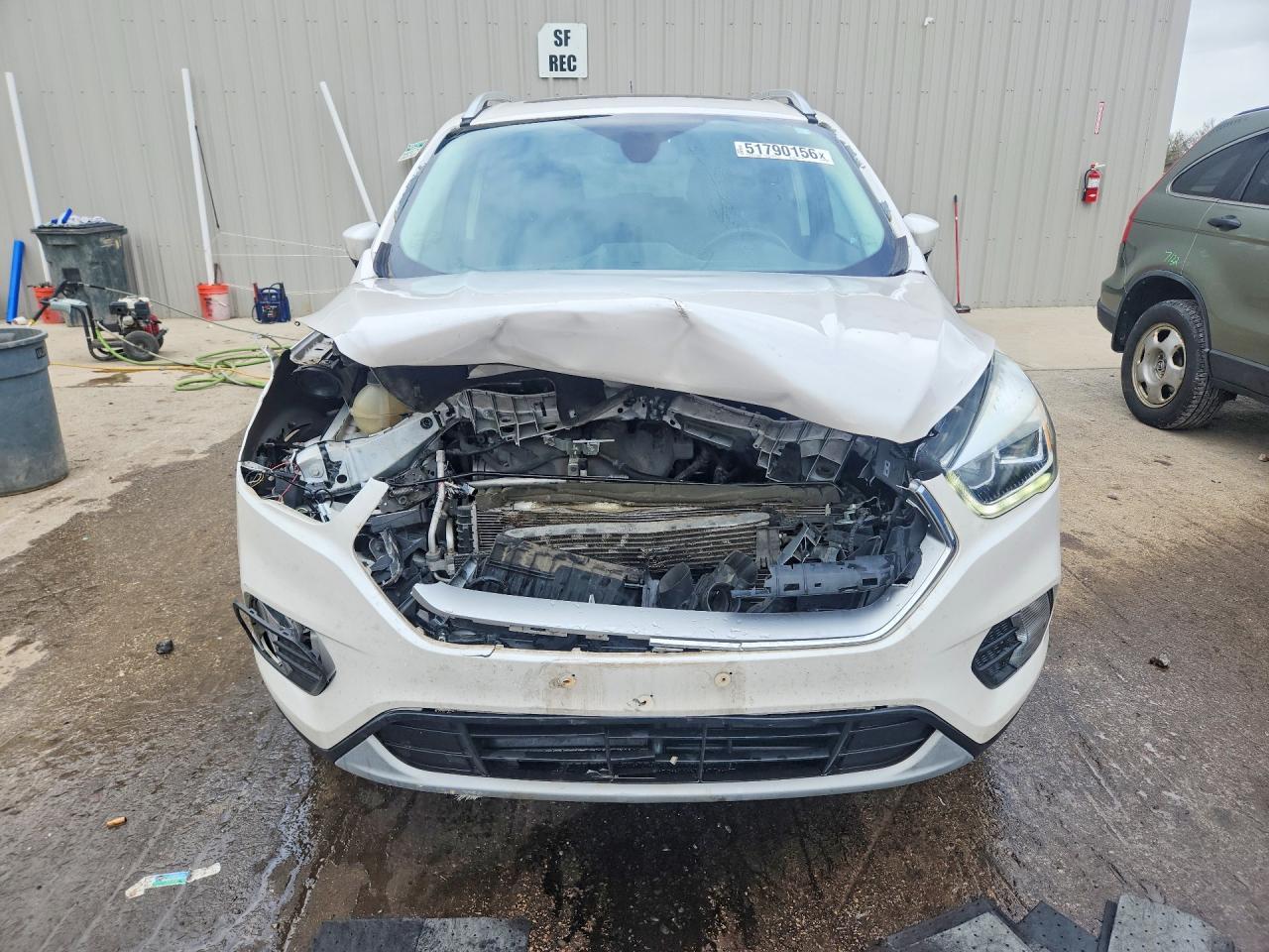 2017 Ford Escape Titanium - zdjęcie 5