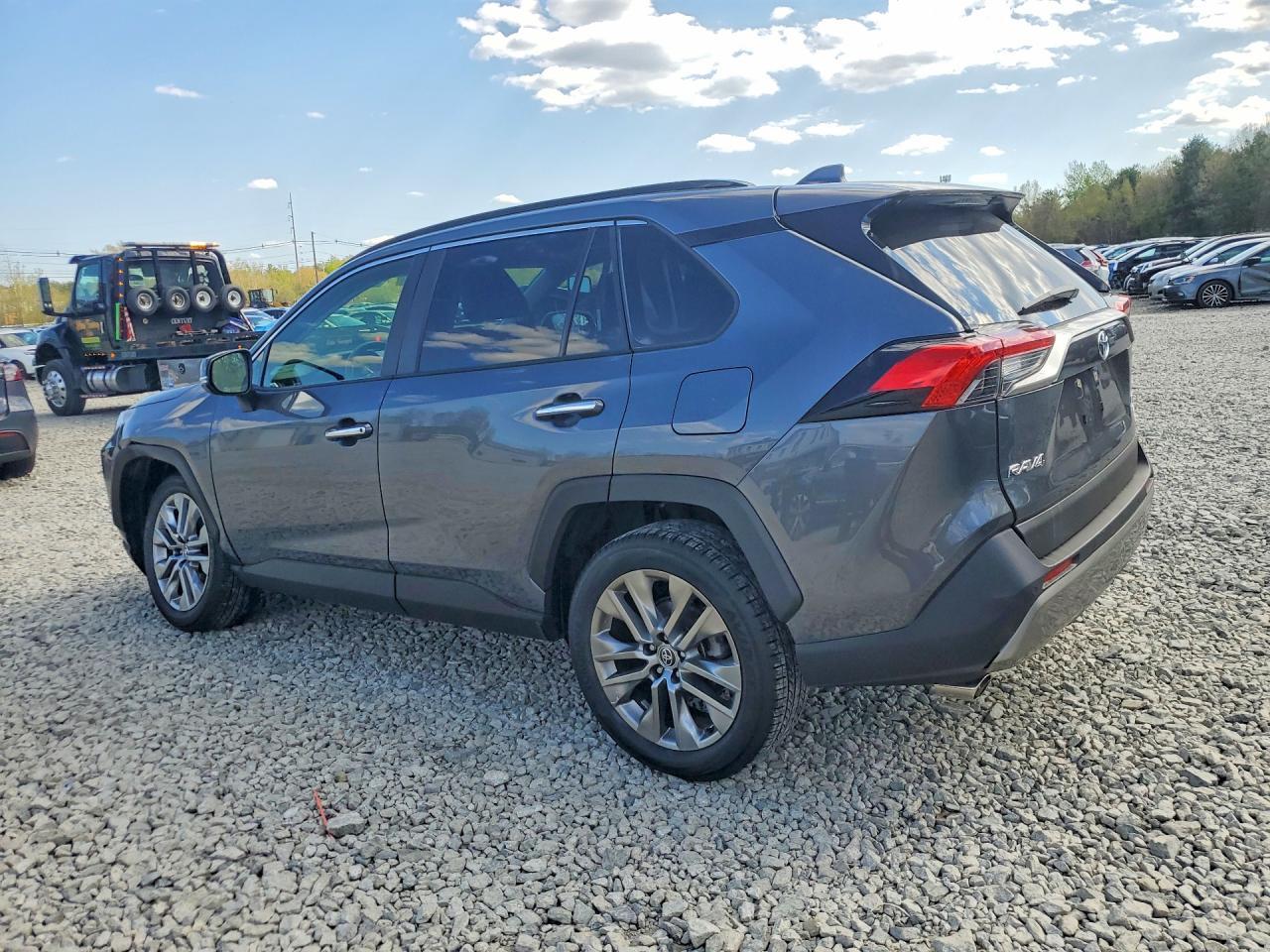 2023 Toyota Rav4 Limited - zdjęcie 2