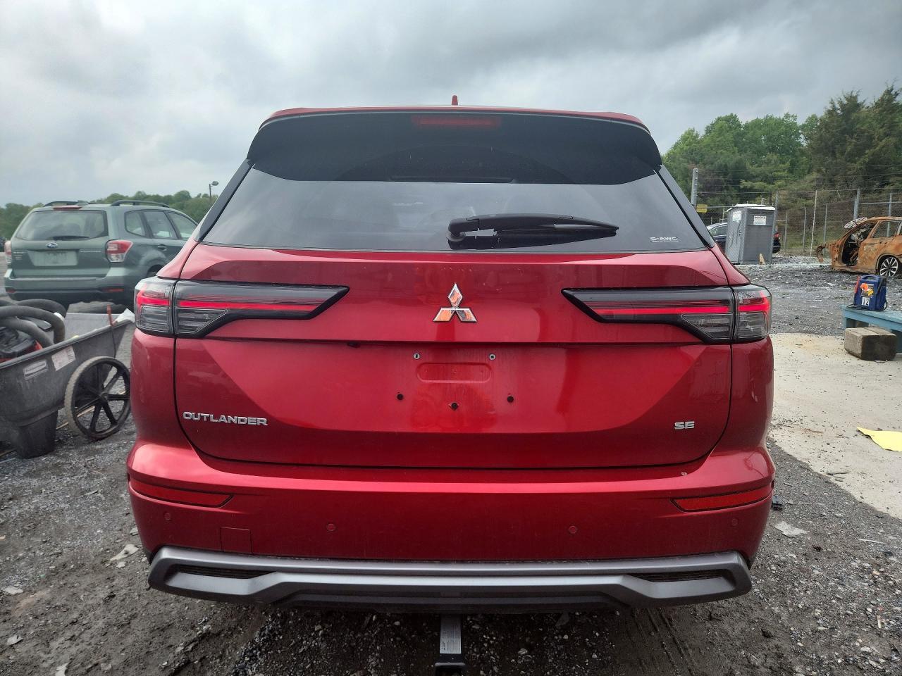 2025 Mitsubishi Outlander Se - zdjęcie 6
