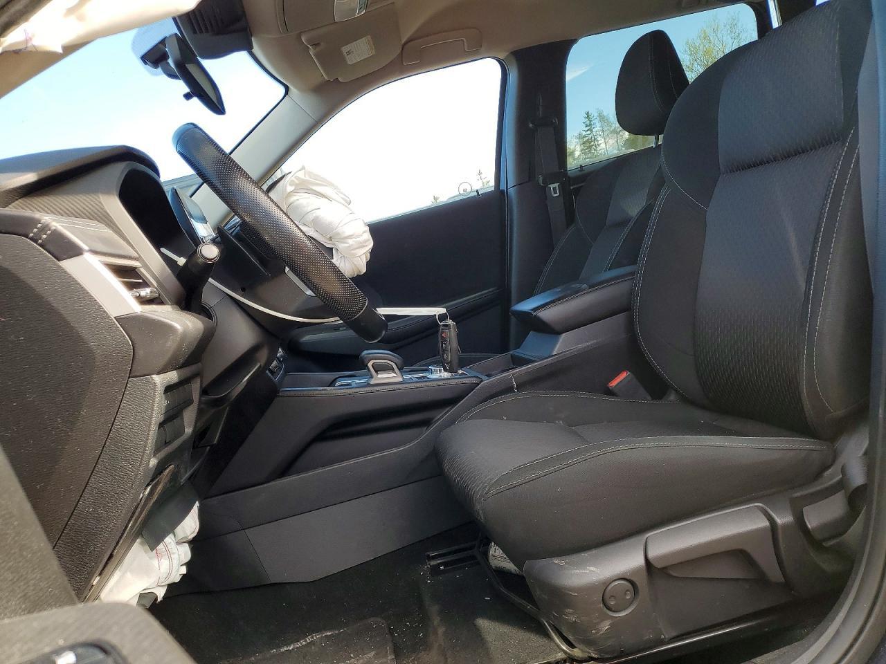 2022 Mitsubishi Outlander Es - zdjęcie 7