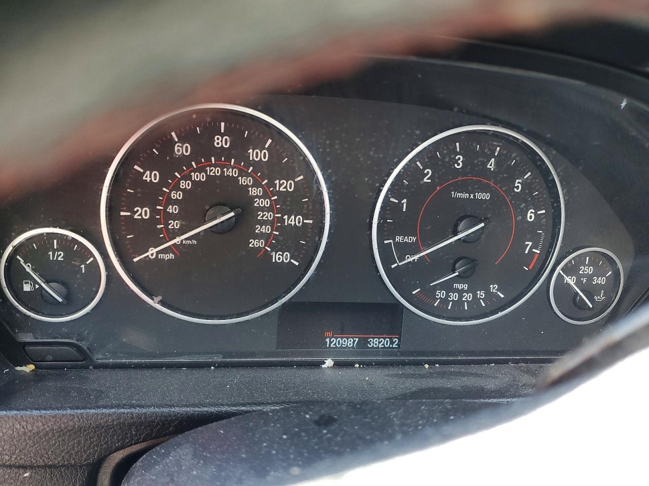 2013 BMW 328 - zdjęcie 9