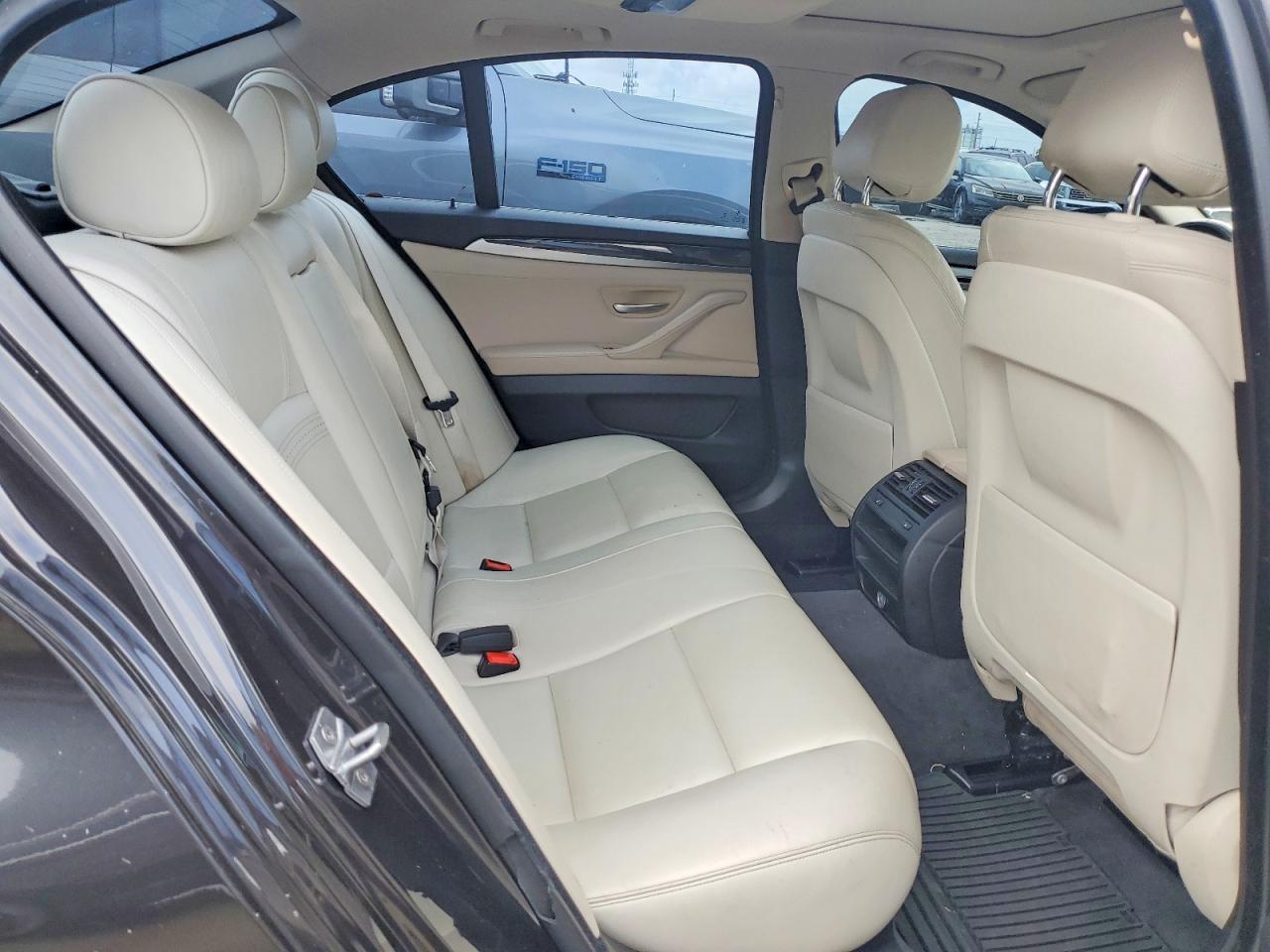 2016 BMW 528 Xi - zdjęcie 10