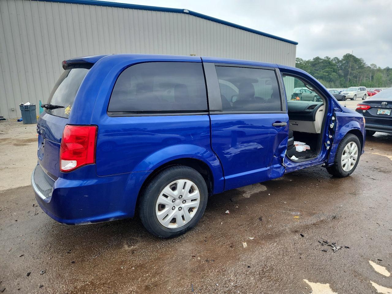 2019 Dodge Grand Caravan Se - zdjęcie 3