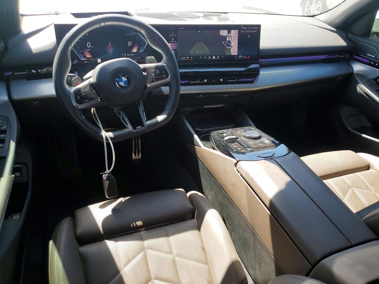 2025 BMW 530 I - zdjęcie 8