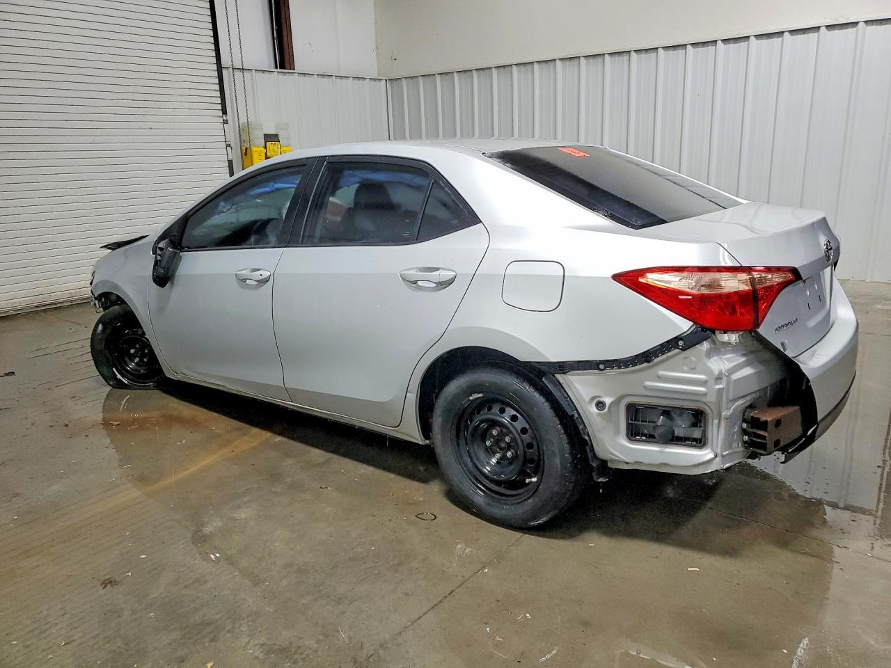 2018 Toyota Corolla L - zdjęcie 2