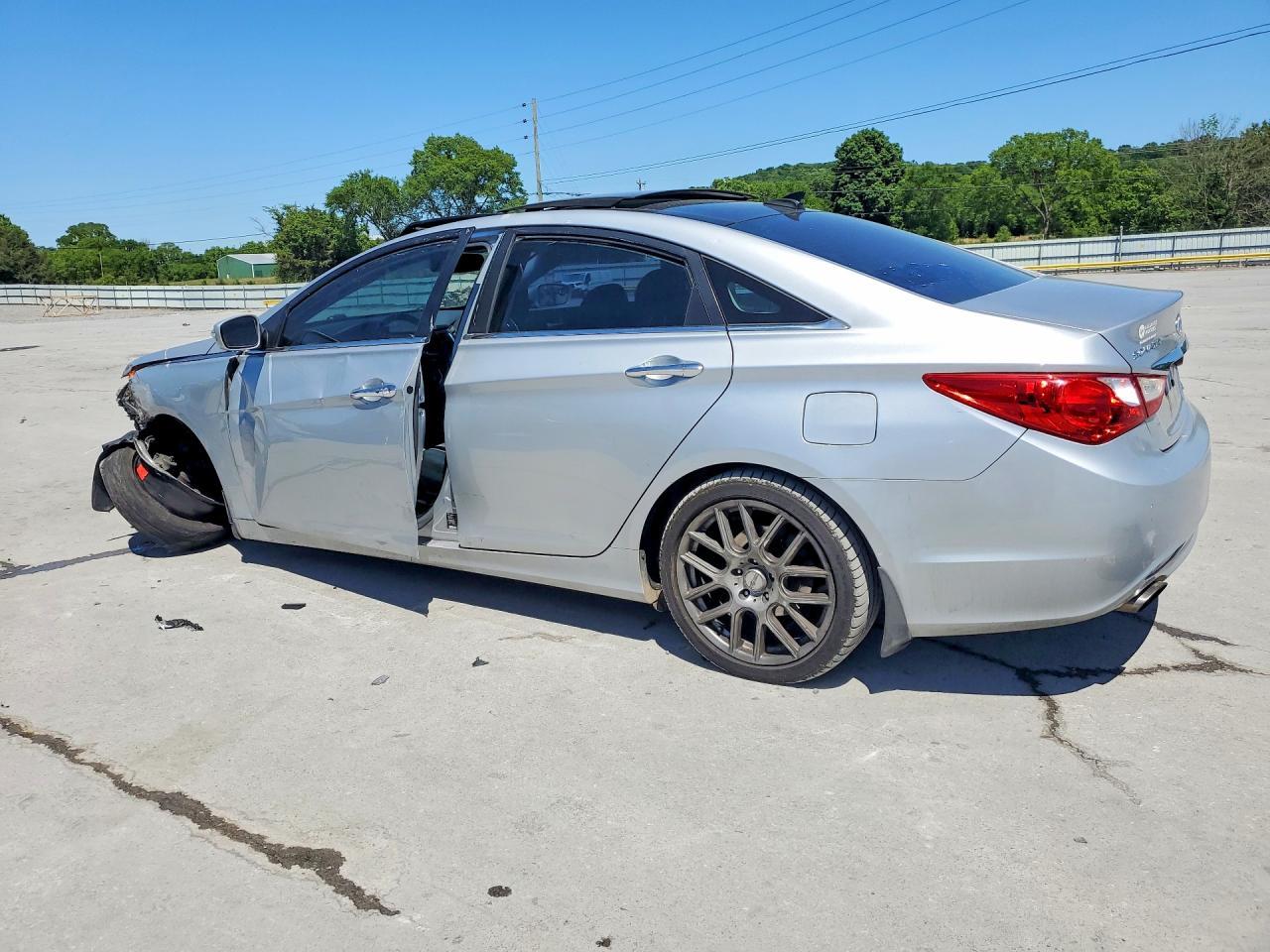 2013 Hyundai Sonata - zdjęcie 2