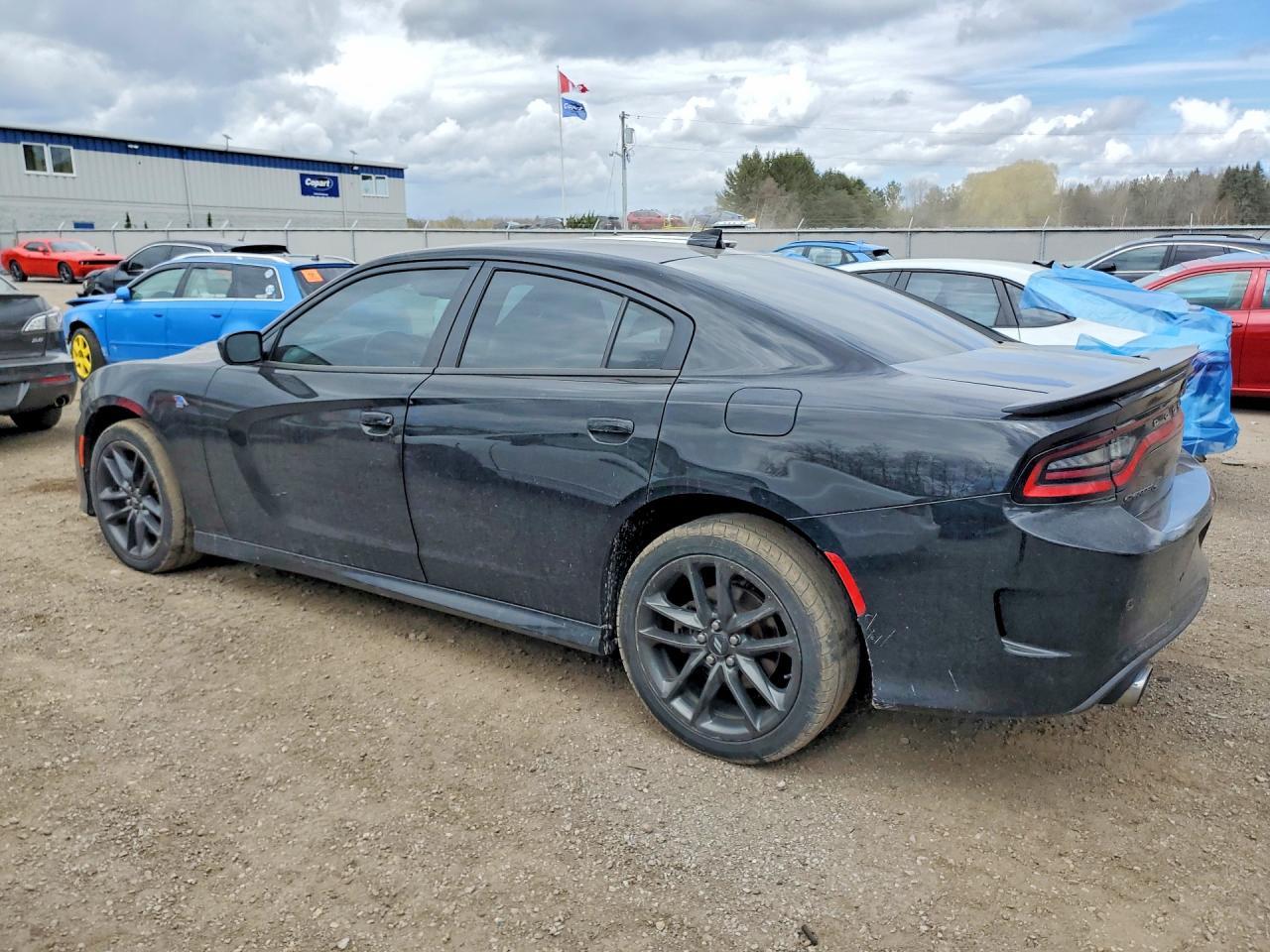 2021 Dodge Charger Gt - zdjęcie 2