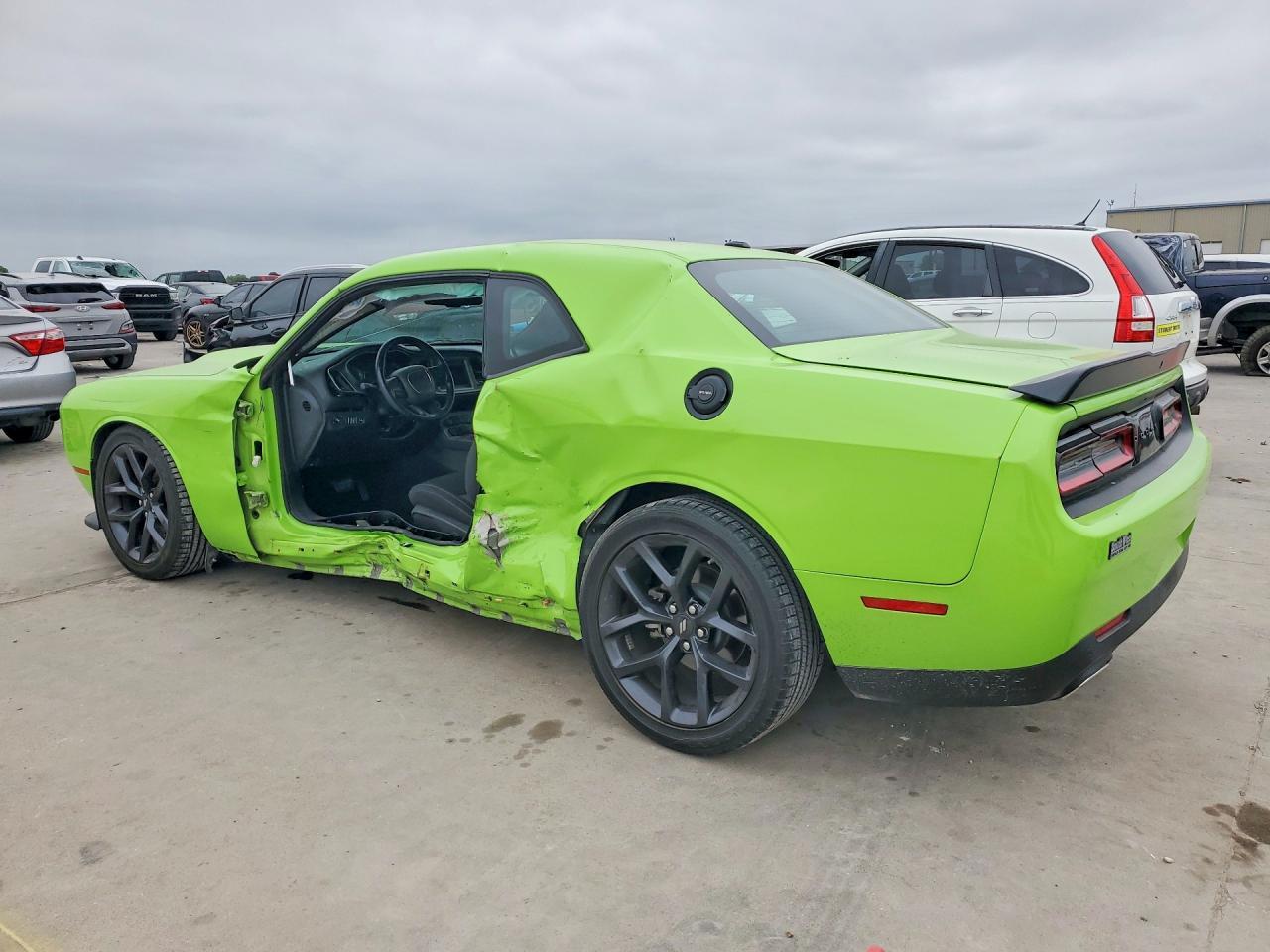 2023 Dodge Challenger Gt - zdjęcie 2