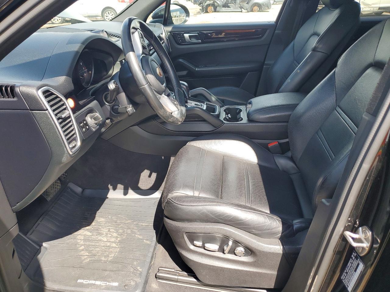 2019 Porsche Cayenne - zdjęcie 7