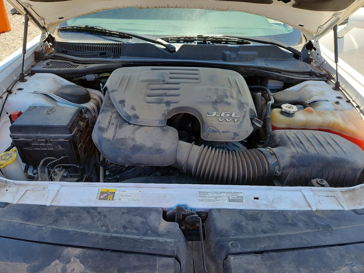 2014 Dodge Challenger Sxt - zdjęcie 11