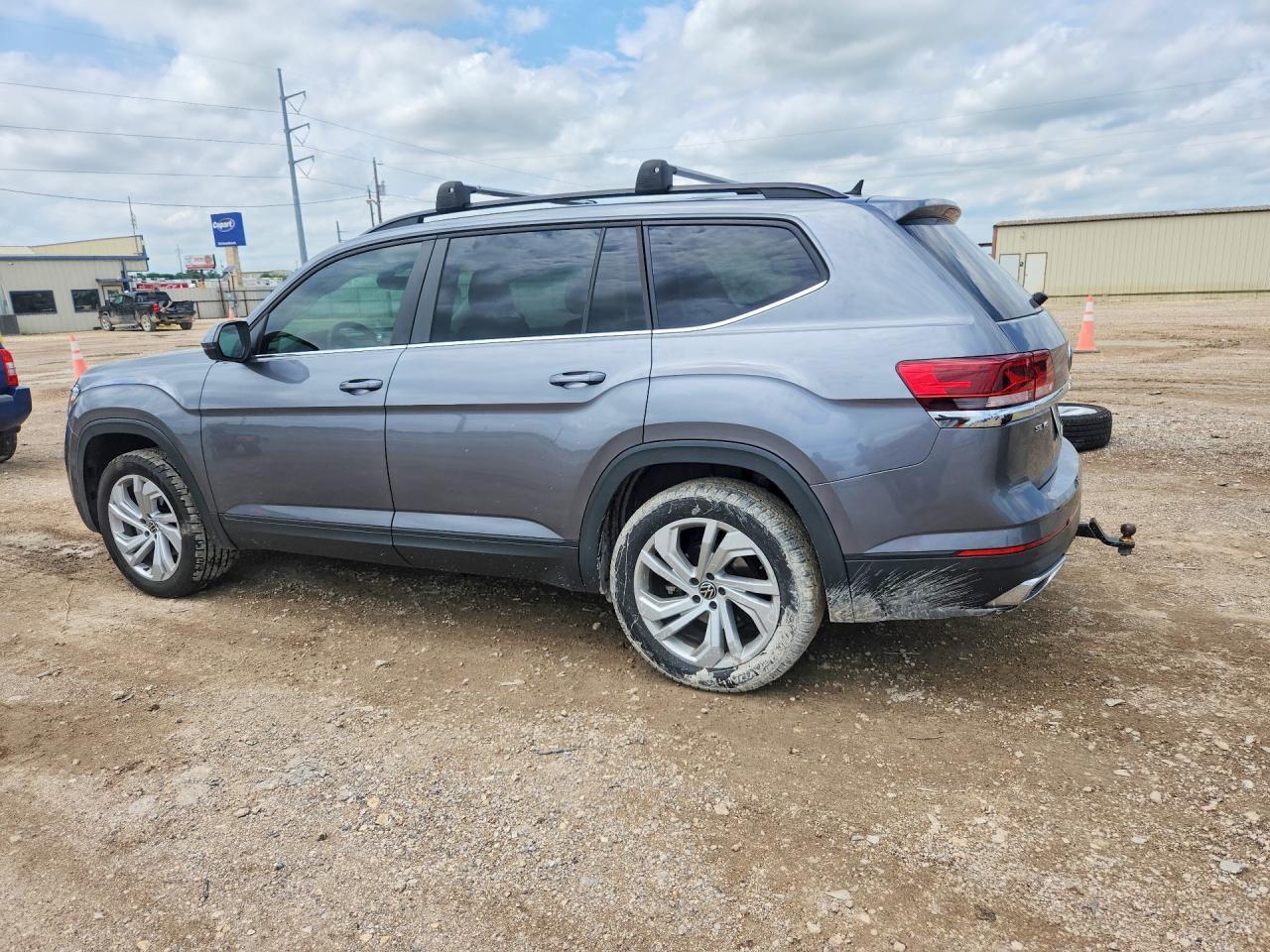 2021 Volkswagen Atlas Se - zdjęcie 2