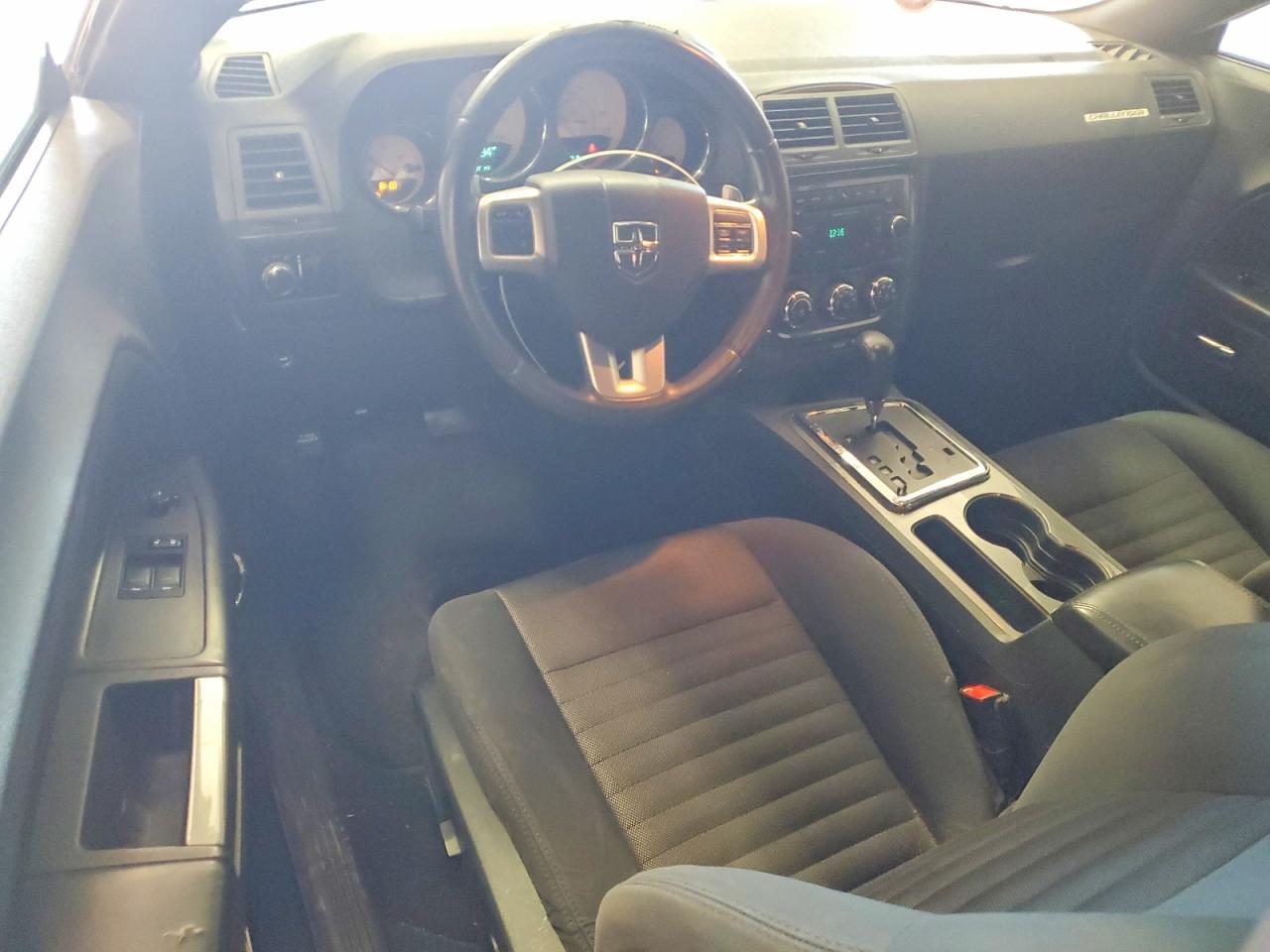 2013 Dodge Challenger Sxt - zdjęcie 8