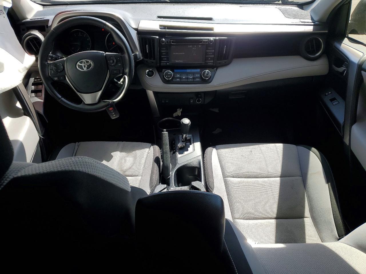 2018 Toyota Rav4 Xle - zdjęcie 8