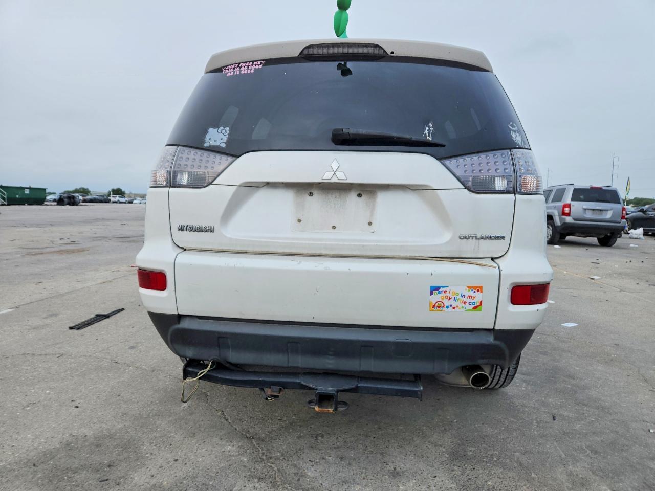 2013 Mitsubishi Outlander Es - zdjęcie 6
