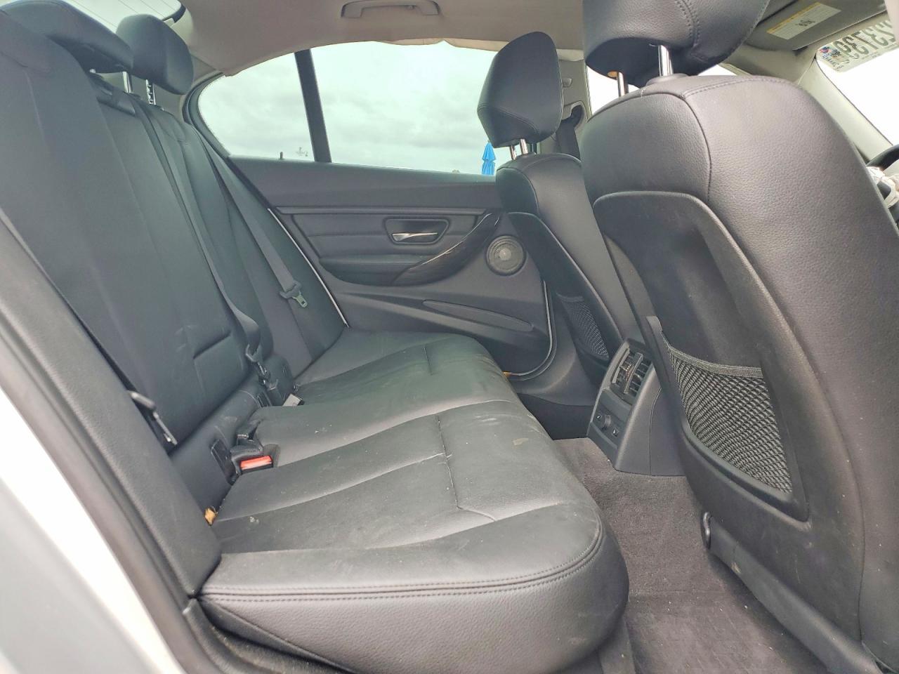2013 BMW 328 Xi - zdjęcie 10