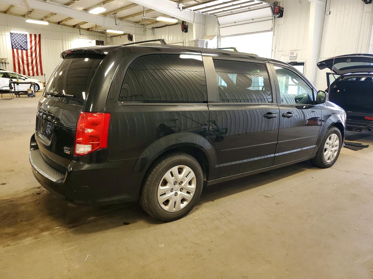 2017 Dodge Grand Caravan Gt - zdjęcie 3