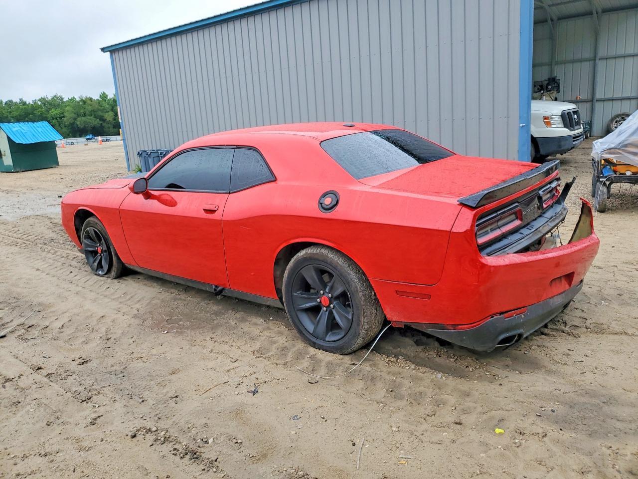 2017 Dodge Challenger Sxt - zdjęcie 2