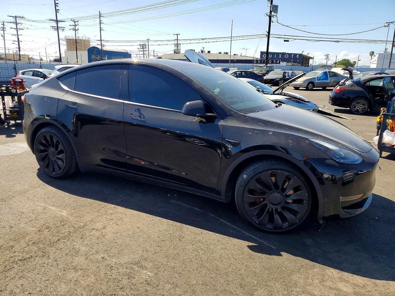2022 Tesla Model Y - zdjęcie 4