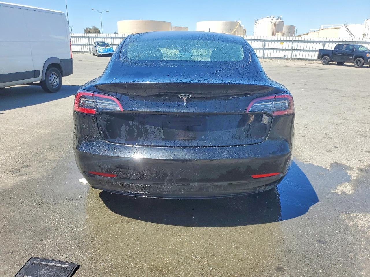 2023 Tesla Model 3 - zdjęcie 6