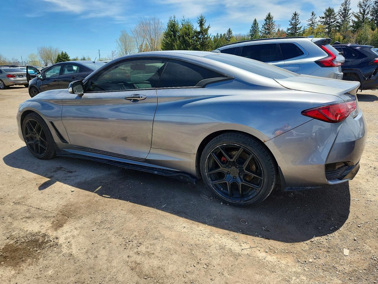Infiniti Q60 - zdjęcie 2