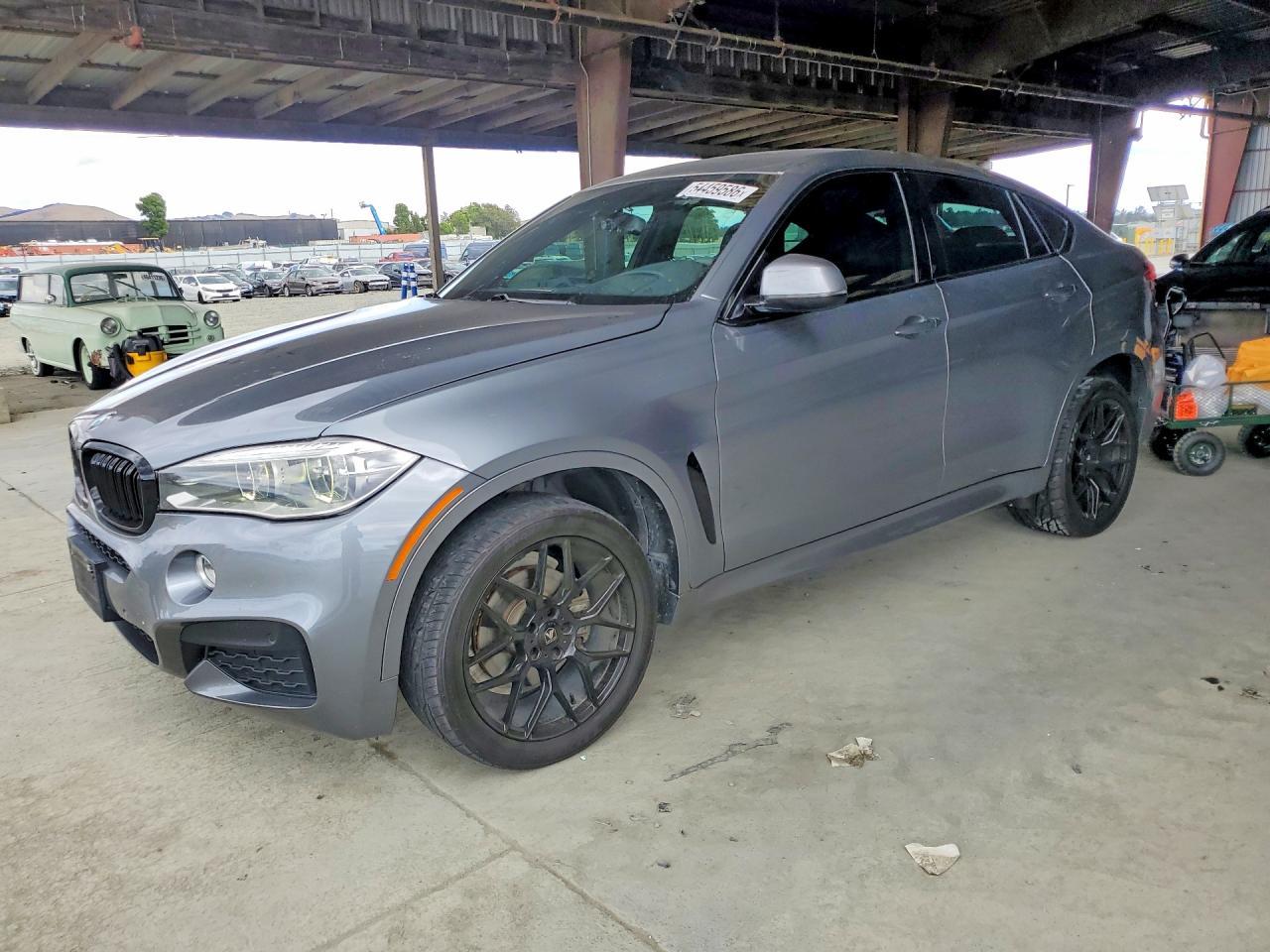 2015 BMW X6 xDrive35I - zdjęcie główne