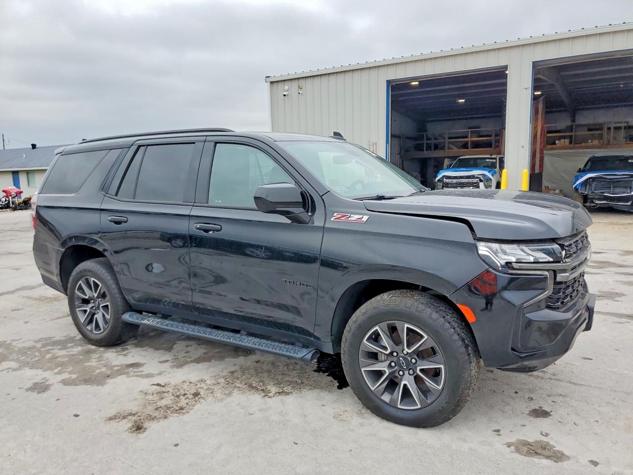 2021 Chevrolet Tahoe K1500 Z71 - zdjęcie 4