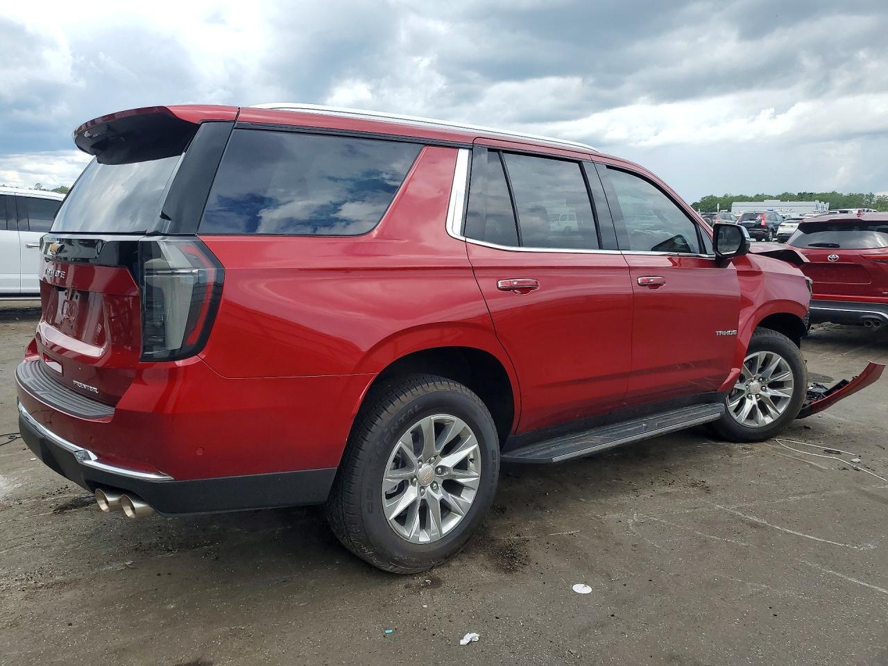 2026 Chevrolet Tahoe C1500 Premier - zdjęcie 3