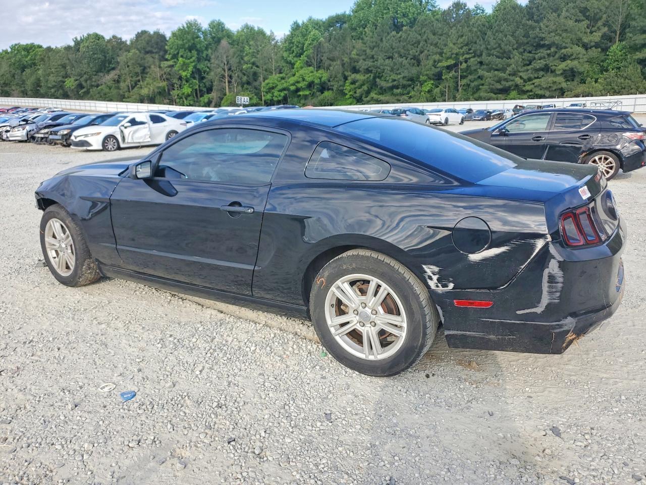 2014 Ford Mustang - zdjęcie 2