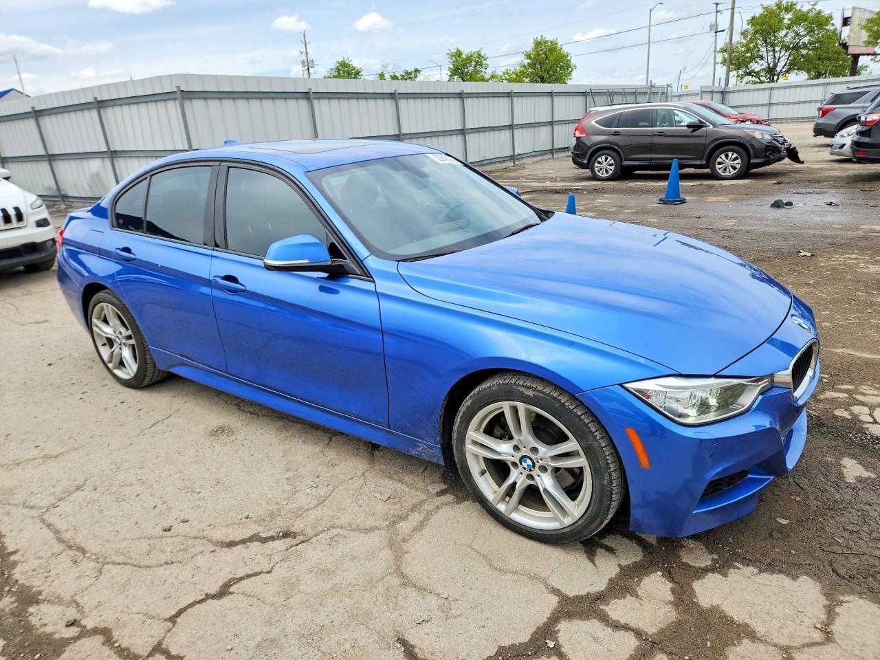2014 BMW 328 Xi - zdjęcie 4